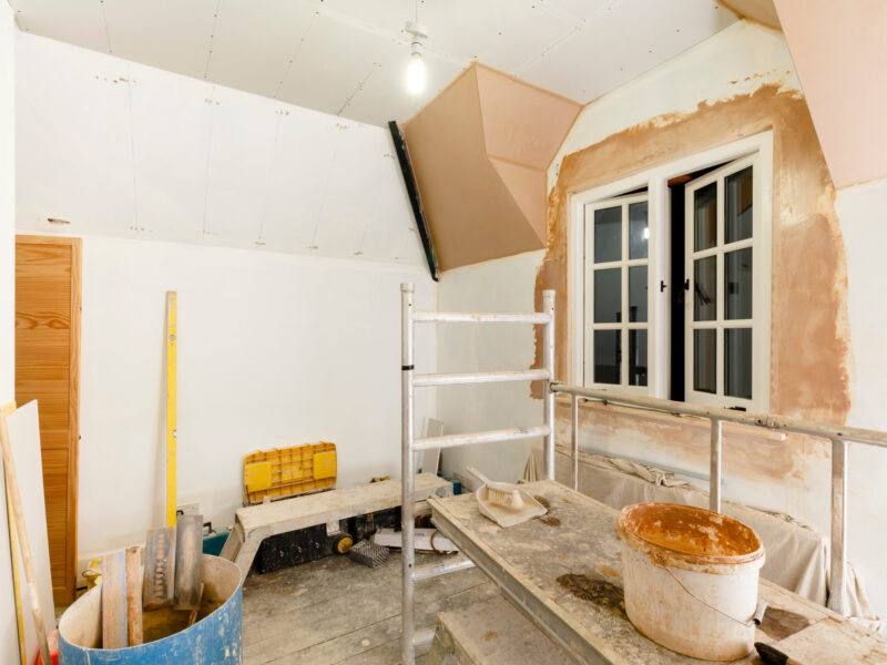 Plastering,A,Room,,Plasterboard,Drywall,Installation,In,Home,Interior,With